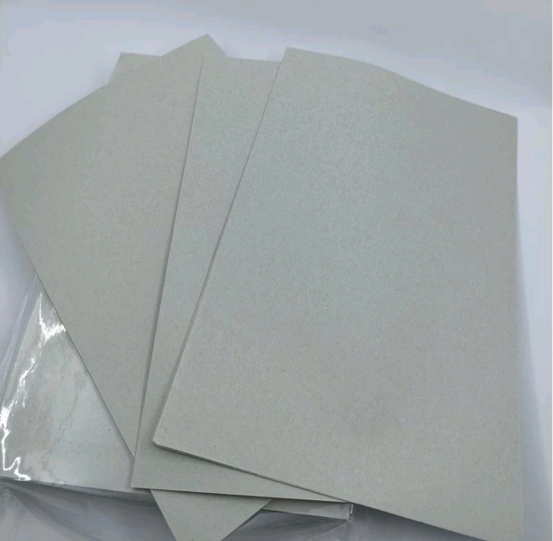 KERTAS BURAM